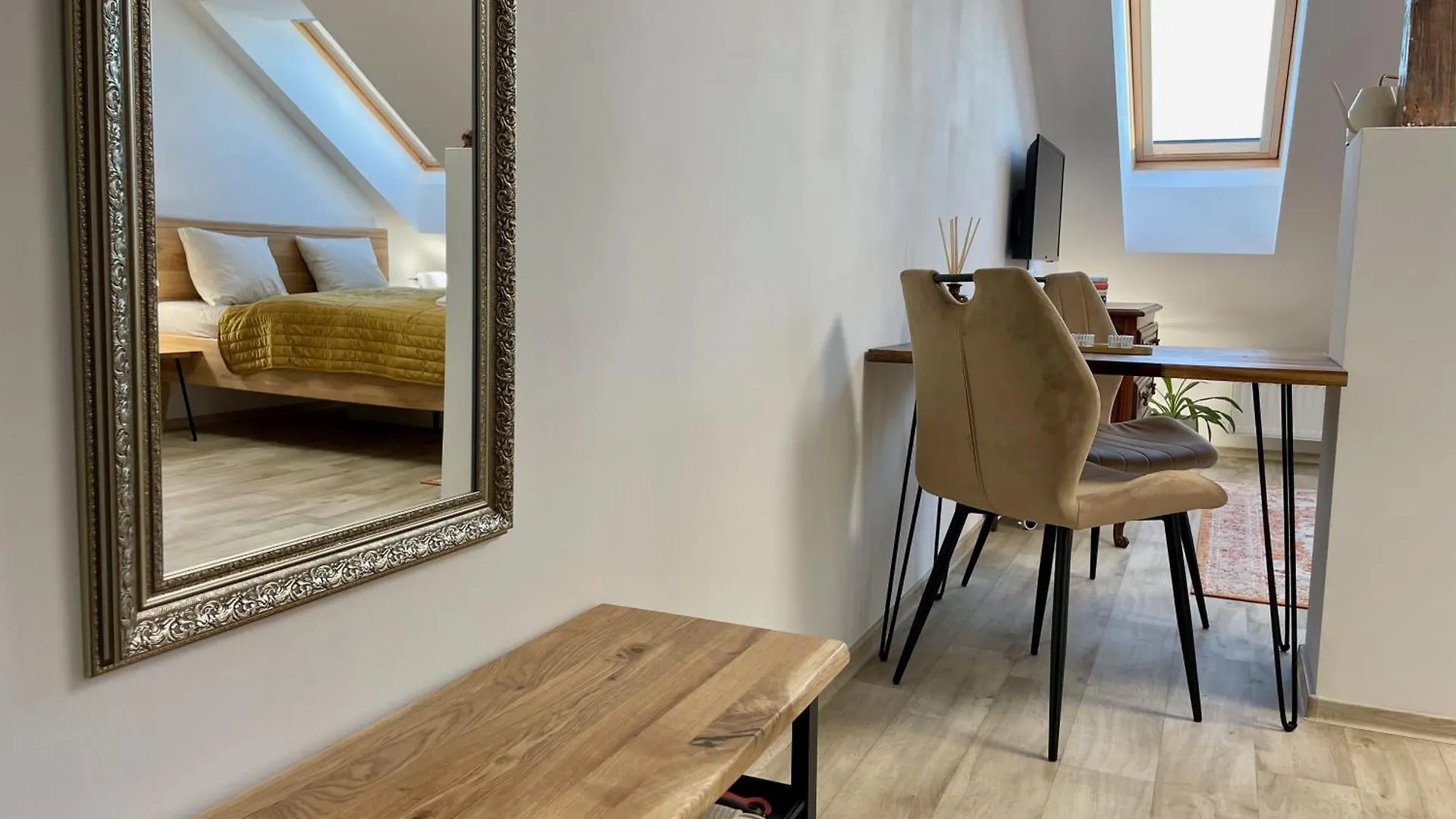 Comfy Central City Retreat Brünn Apartment